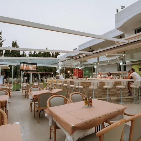 Apartahotel Paleos 3*