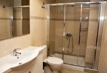 Paleos Aparthotel