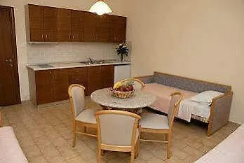 Apartahotel Paleos 3*